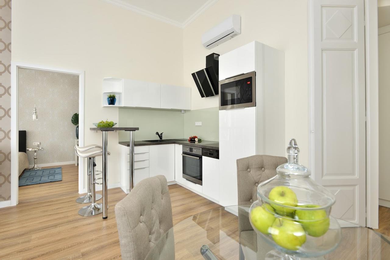 Julia Superior Apartment In The City Center. Budapest Exterior photo